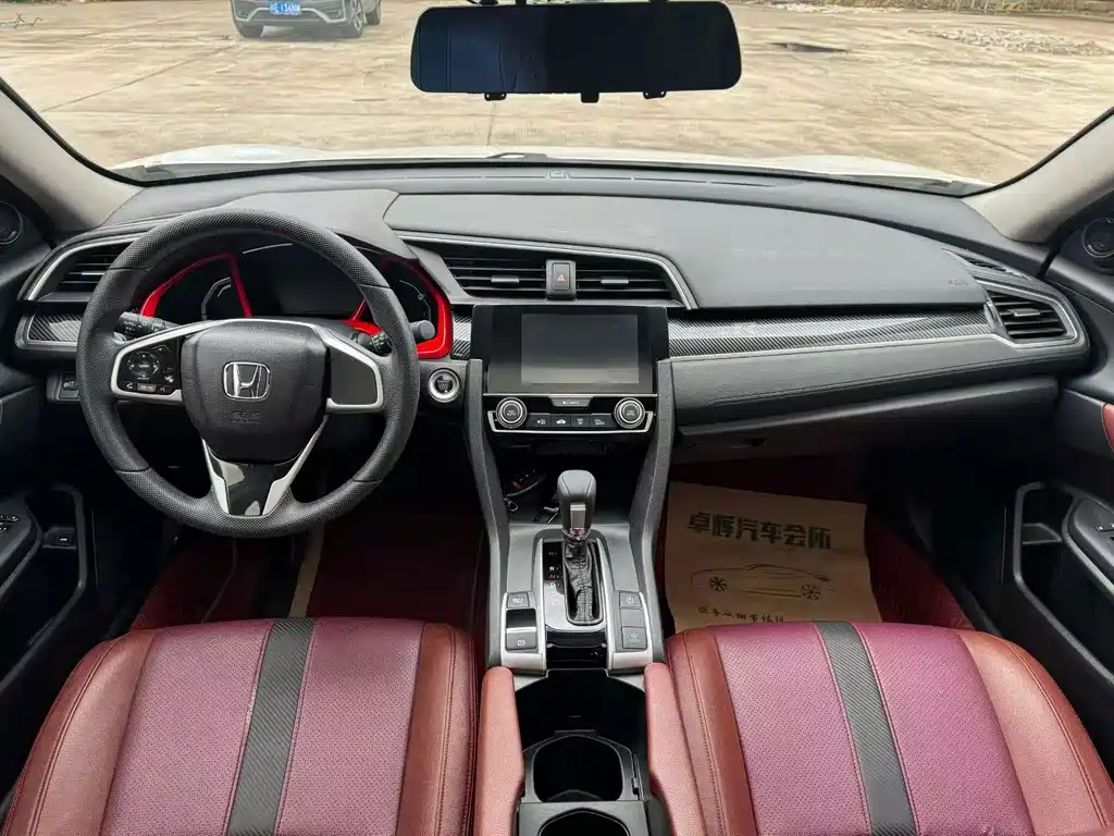 Honda Civic — миниатюра 5