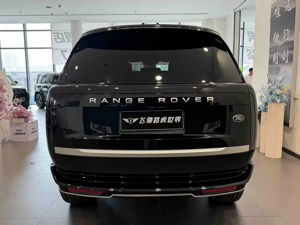 Land Rover Range Rover — миниатюра 22