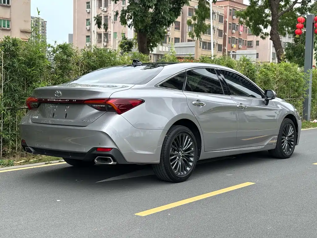 Toyota Avalon — миниатюра 21