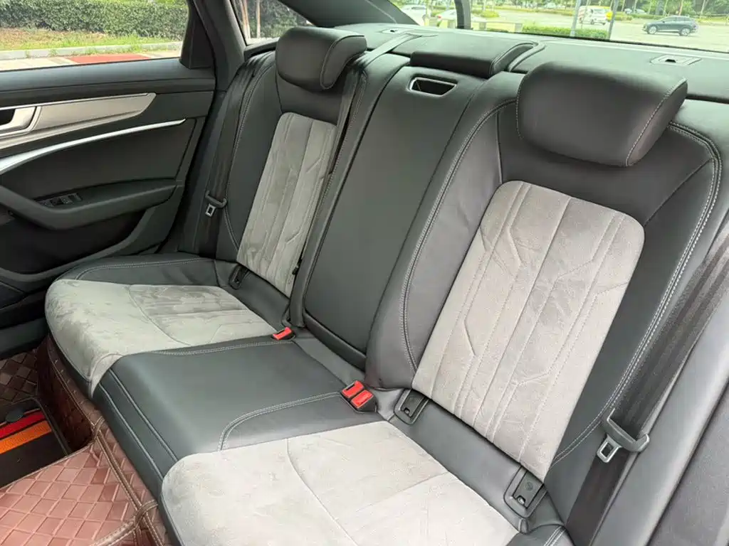 Audi A6L — миниатюра 22