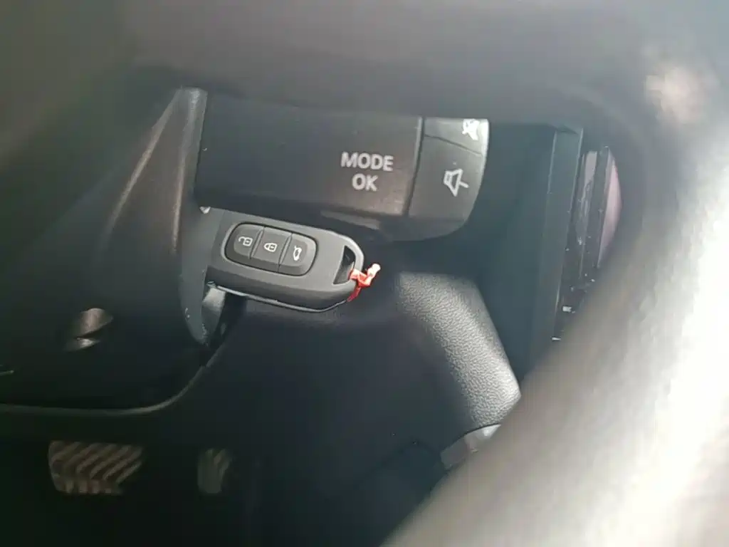 Renault Koleos — миниатюра 9