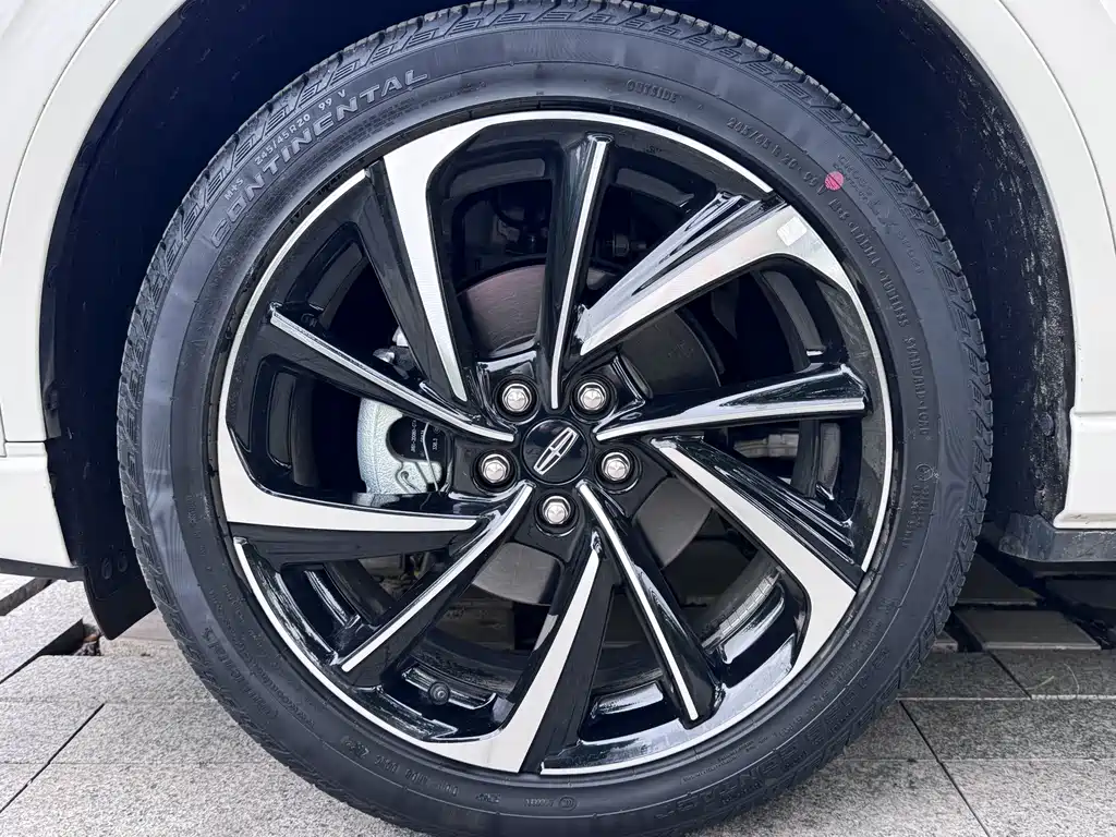Lincoln Corsair 2024 2.0T