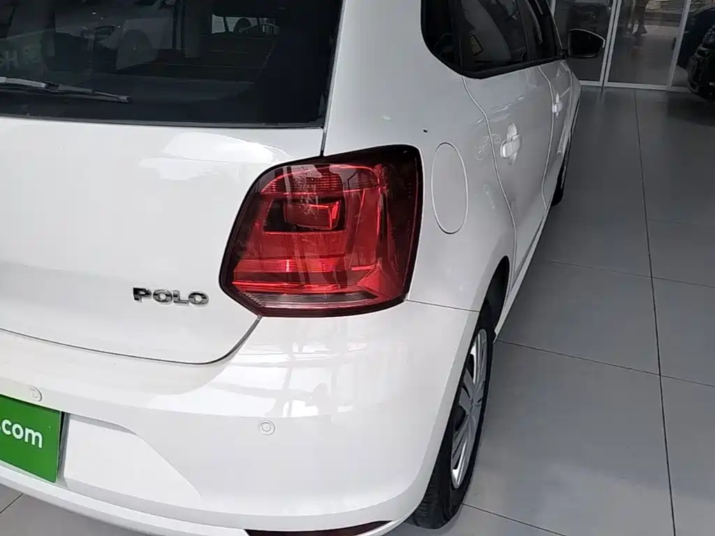 Volkswagen Polo — миниатюра 8