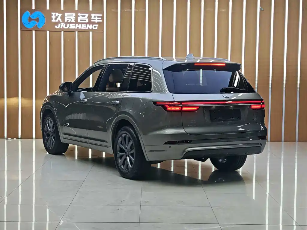 Li Auto Li ONE — миниатюра 6
