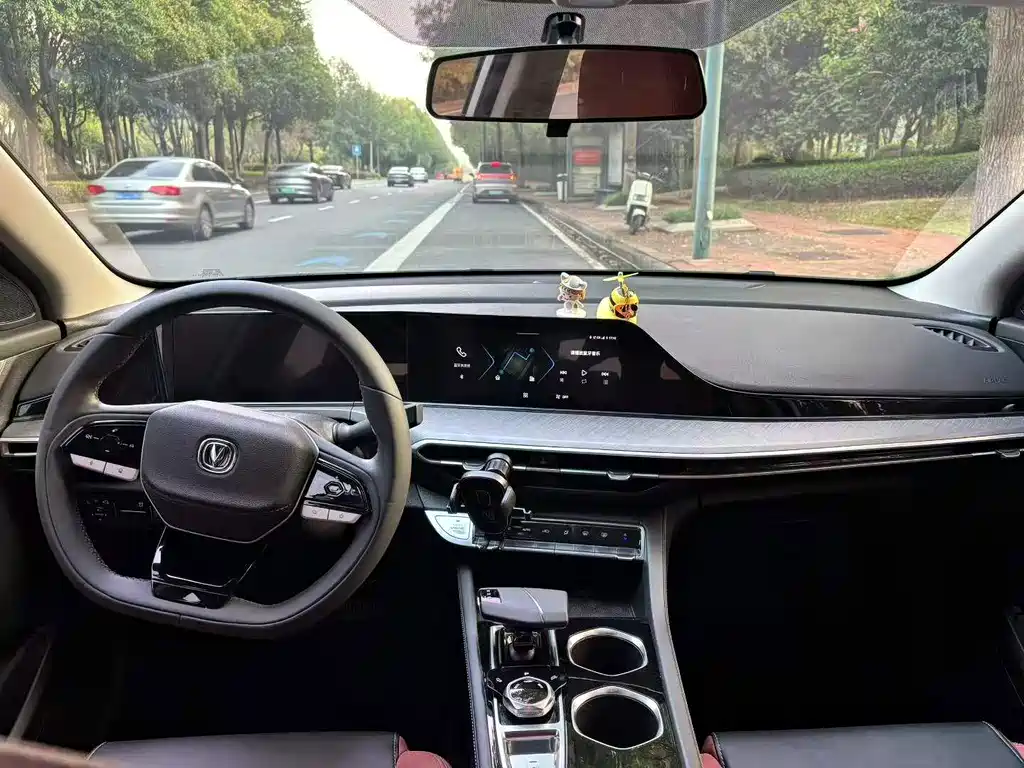 Changan Eado — миниатюра 6