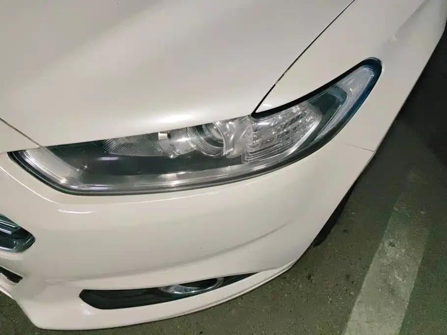 Ford Mondeo — миниатюра 5