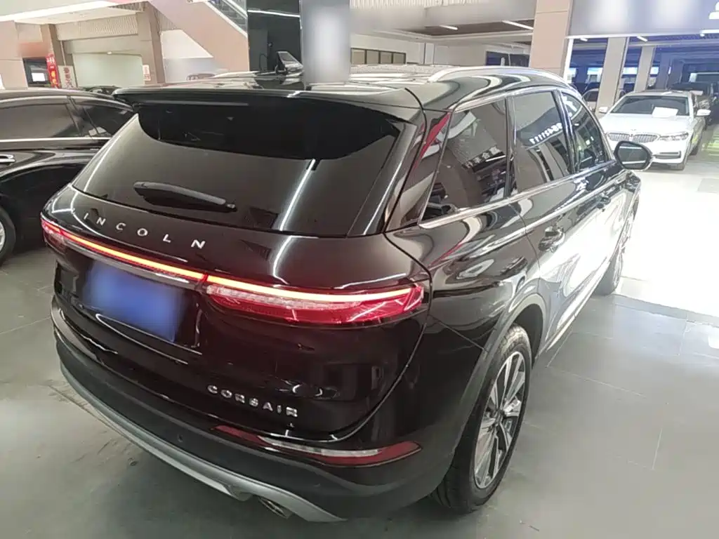 Lincoln Corsair — миниатюра 7