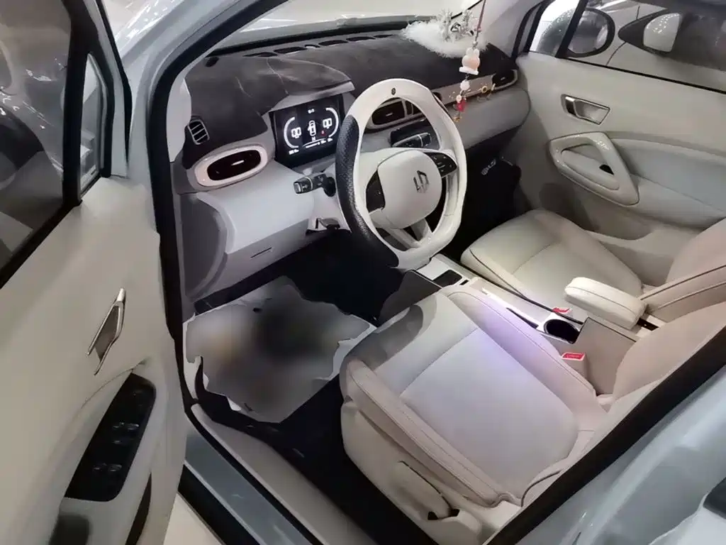 Leapmotor Leapmotor T03 — миниатюра 16