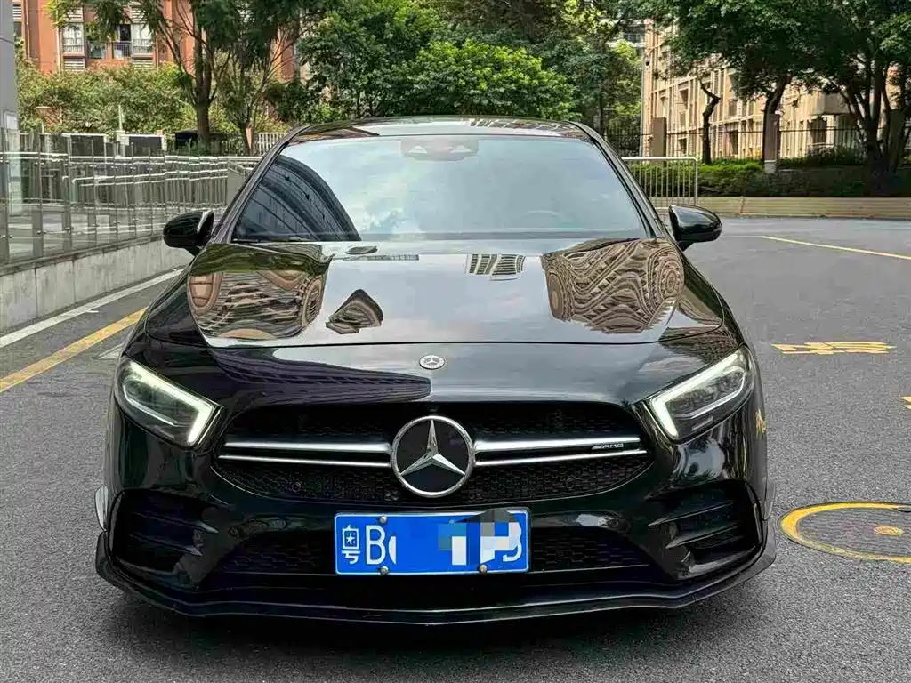 奔驰A级AMG 2020款 AMG A 35 L 4MATIC 2022