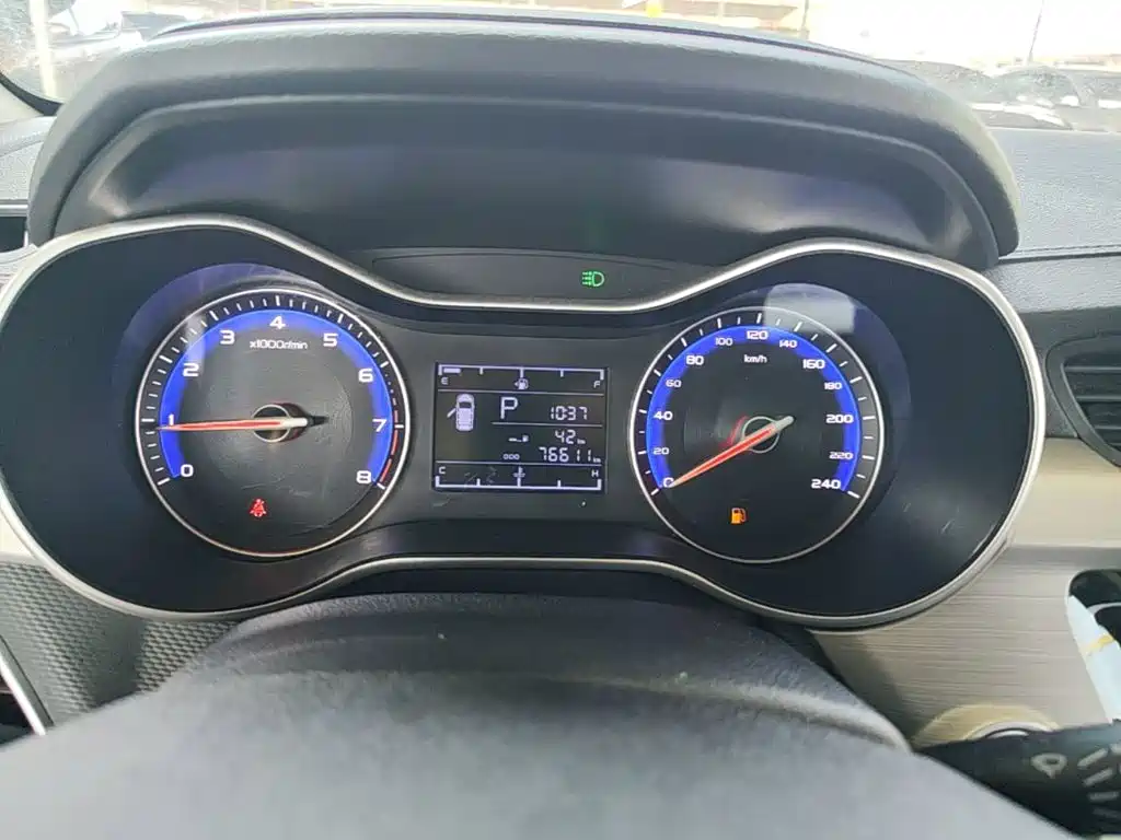 Geely Vision — миниатюра 12