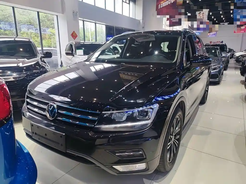 Volkswagen Tiguan L — миниатюра 3
