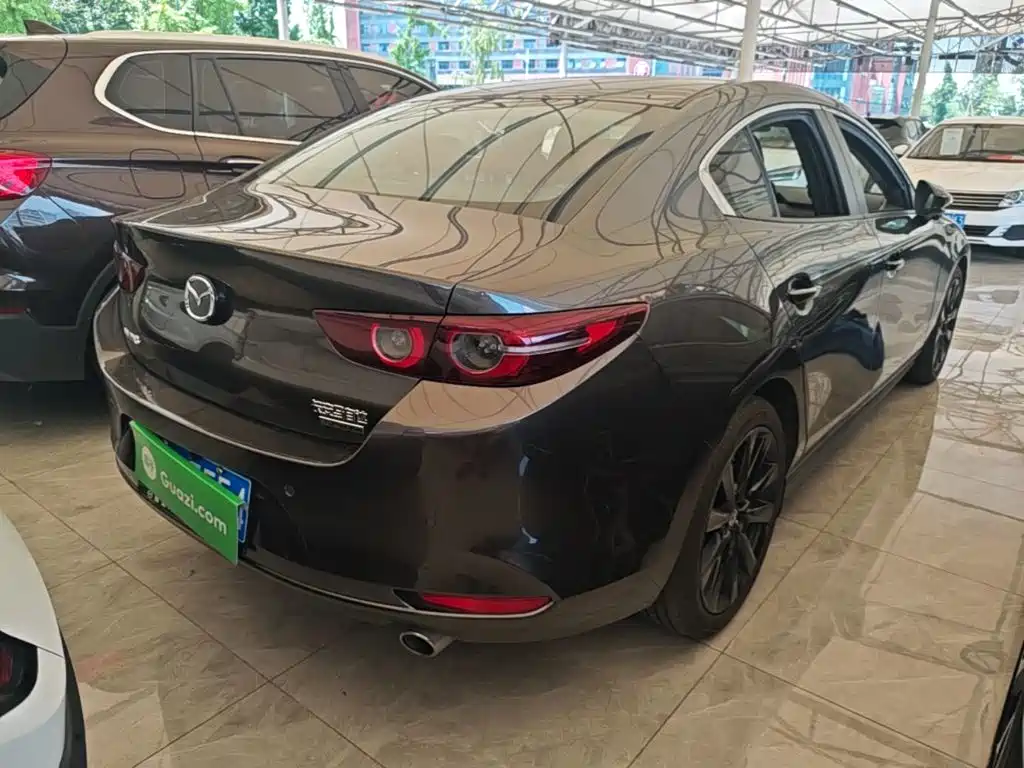 Mazda 3 Axela — миниатюра 7