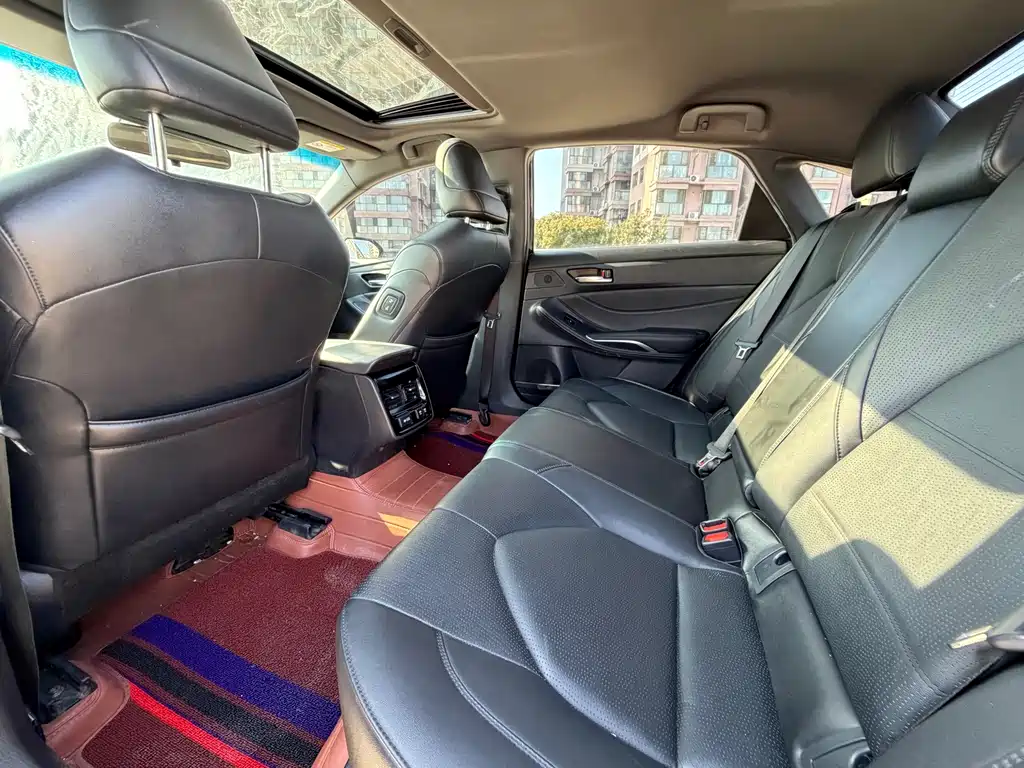 Toyota Avalon 2.0L XLE Premium Edition China VI, фото 8