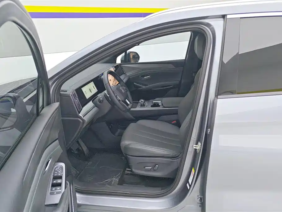 BYD Song L DM-i L DM-i 2025 Smart Drive 112km Lead