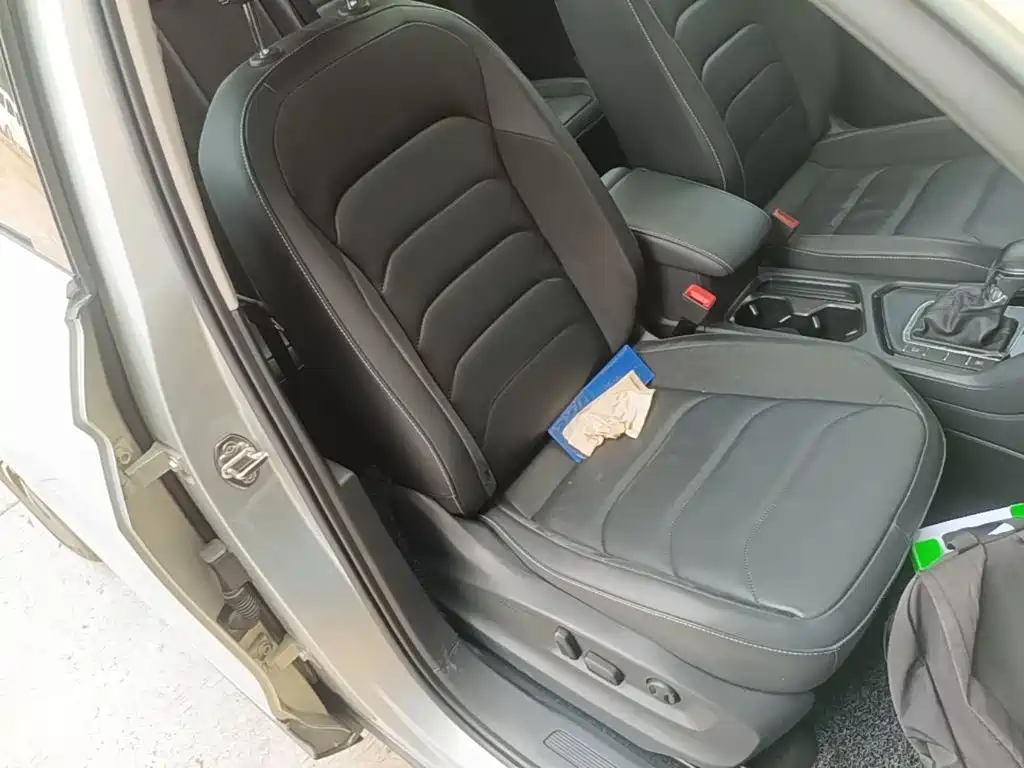 Volkswagen Tiguan L — миниатюра 25