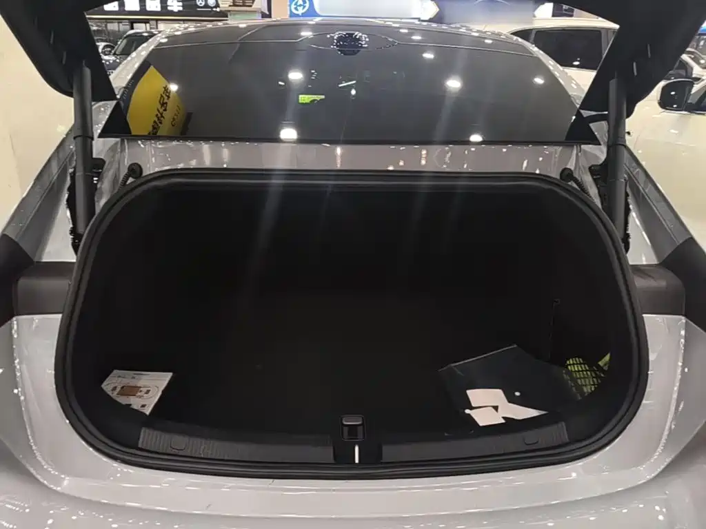 NIO ET5 — миниатюра 19