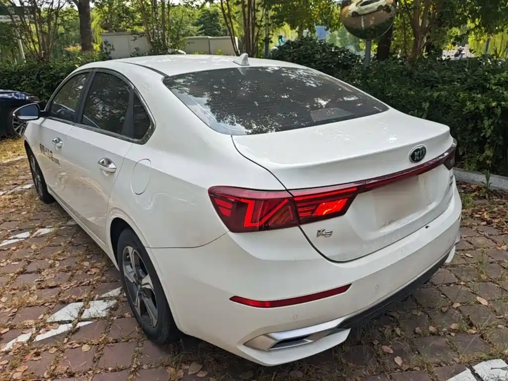Kia K3 — миниатюра 5
