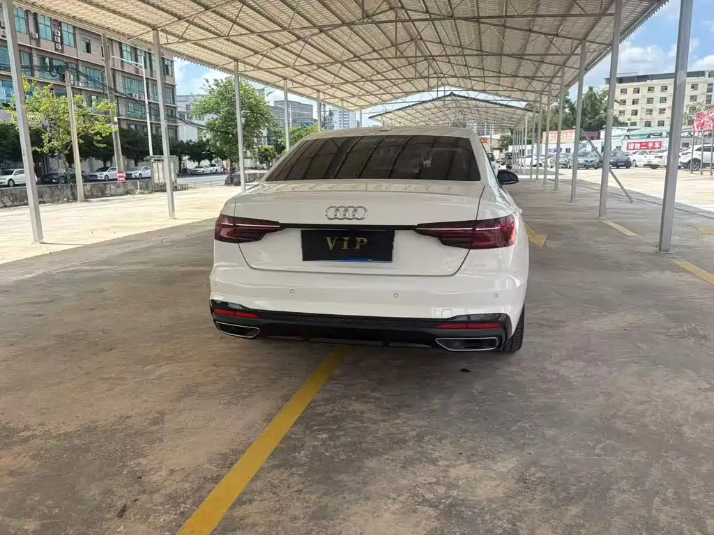 Audi A4L — миниатюра 10