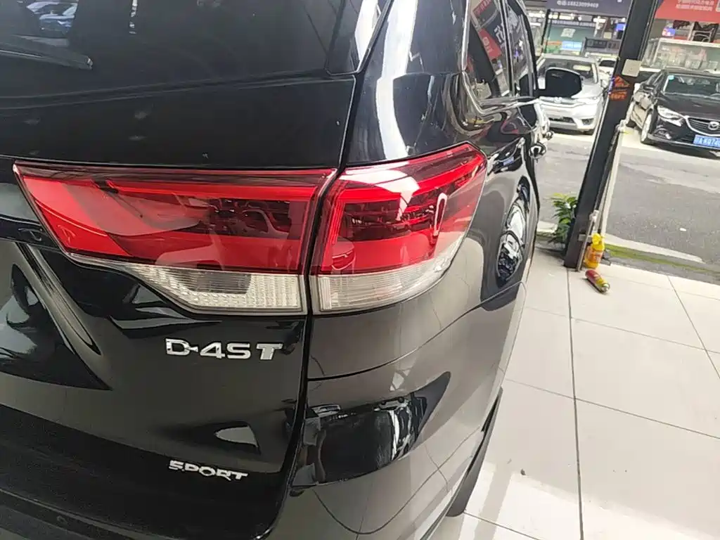 Toyota Highlander — миниатюра 8