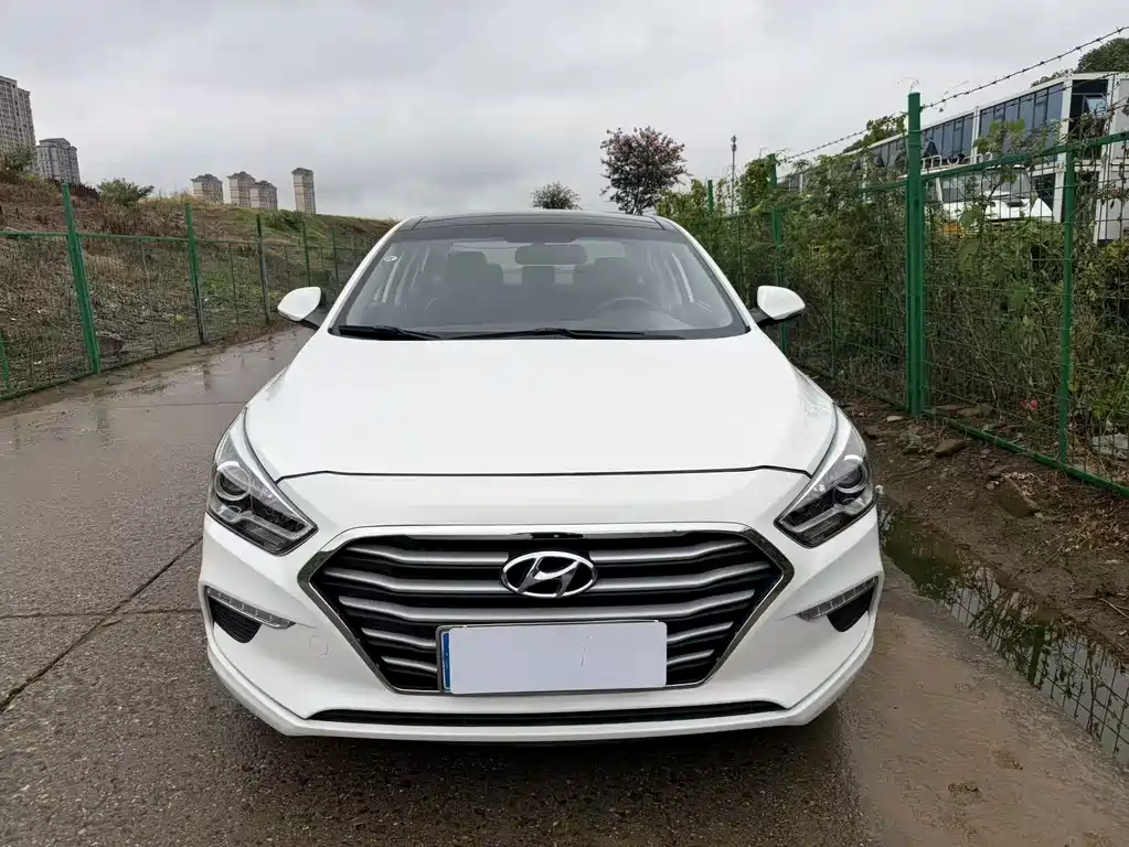 Hyundai Mistra — миниатюра 2