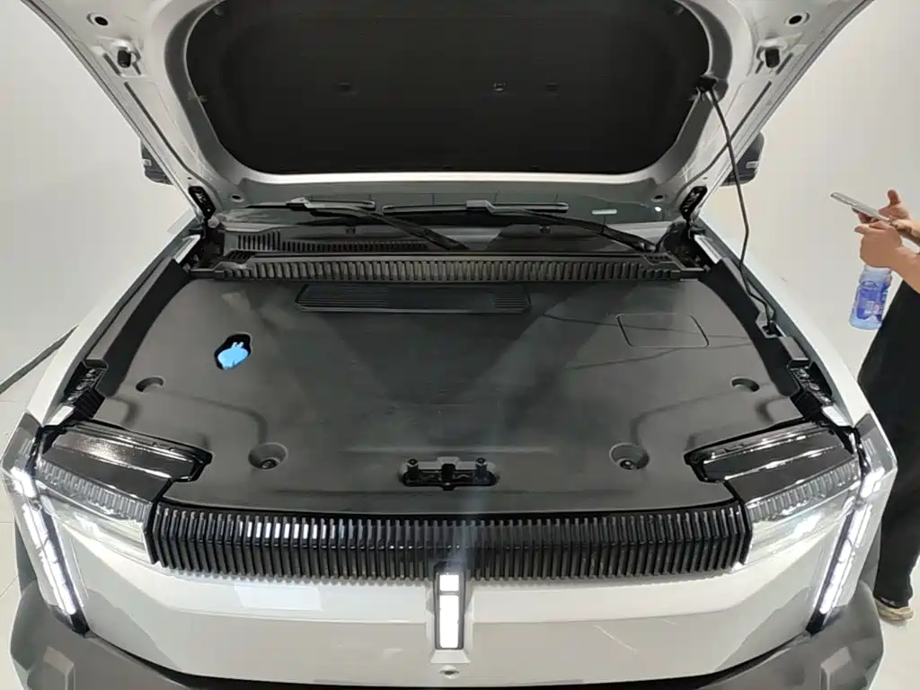 iCAR iCAR 03 — миниатюра 20