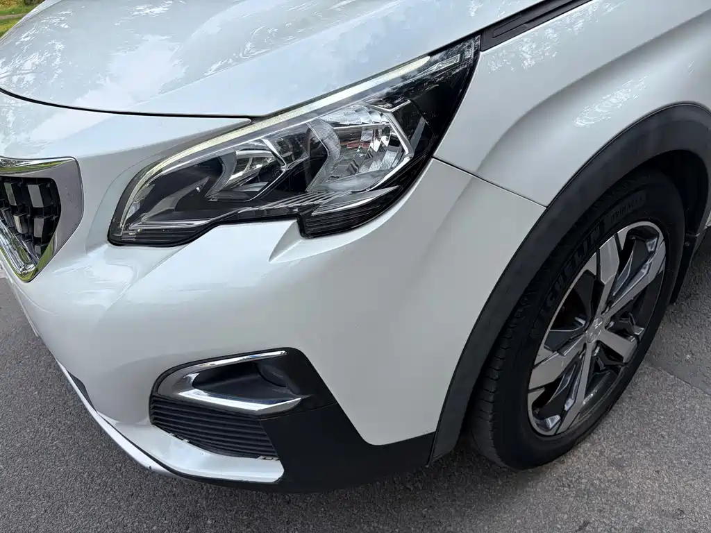 Peugeot 4008 — миниатюра 8