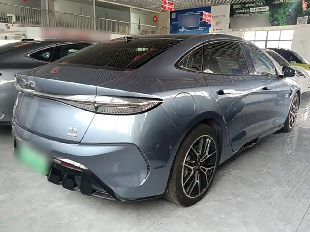 BYD Seal — миниатюра 5