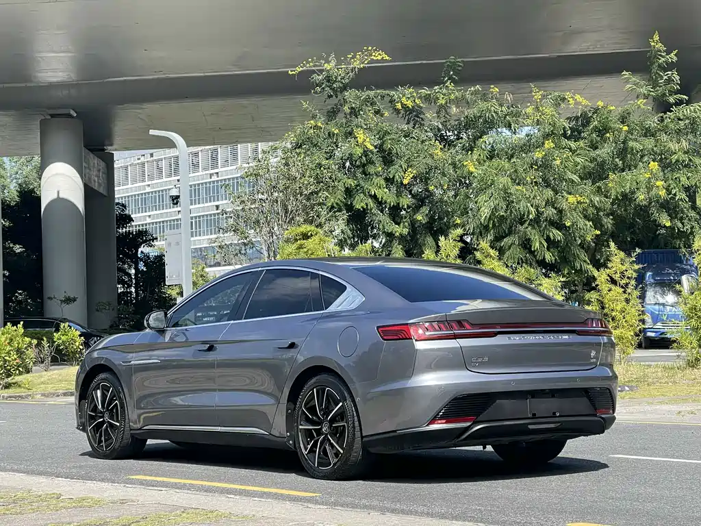 BYD Han — миниатюра 4