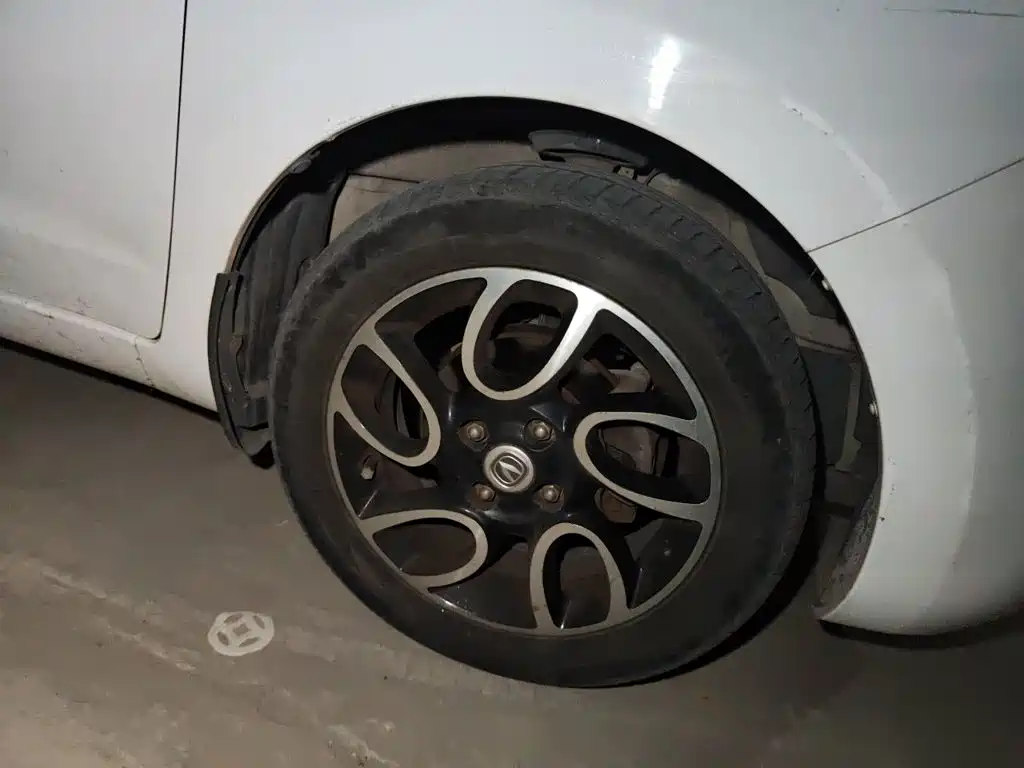 Changan BenBen — миниатюра 8