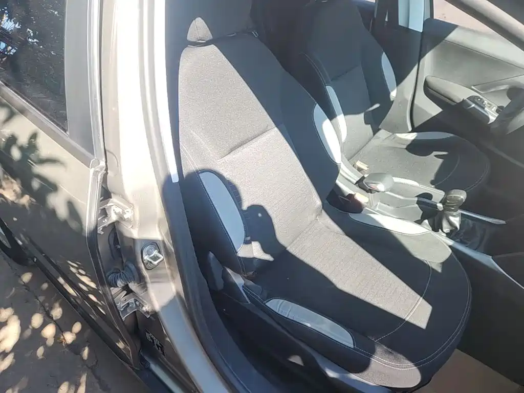 Peugeot 2008 — миниатюра 25