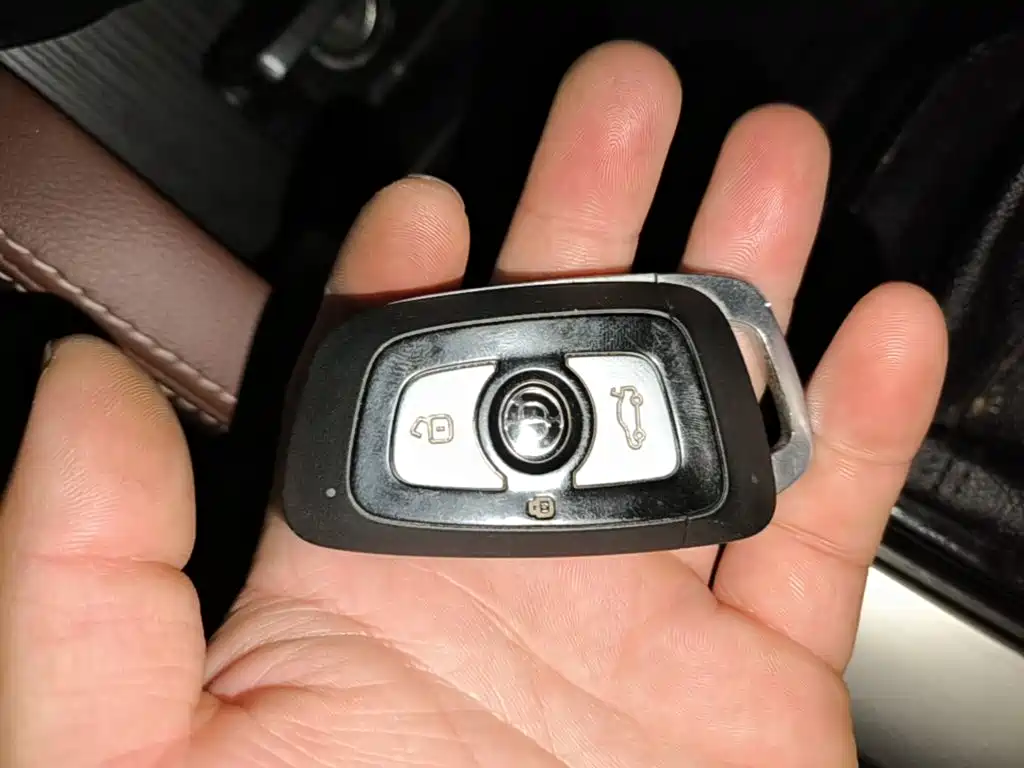 Zhonghua V6 — миниатюра 9