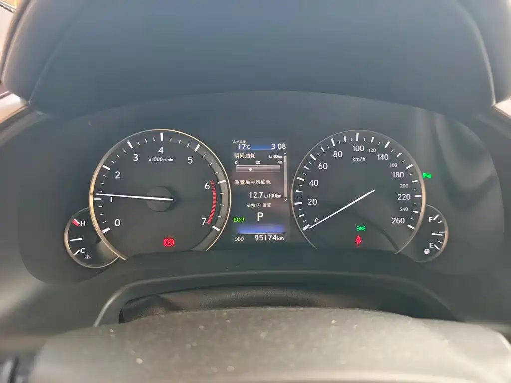 Lexus RX — миниатюра 5