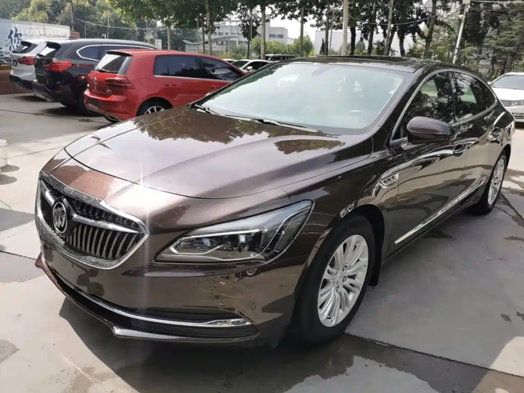 Buick LaCrosse — миниатюра 2