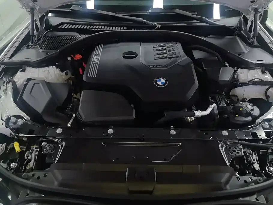 BMW 3 Series — миниатюра 10