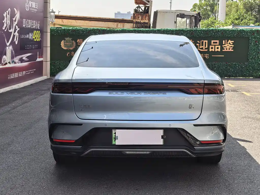 BYD Han — миниатюра 6