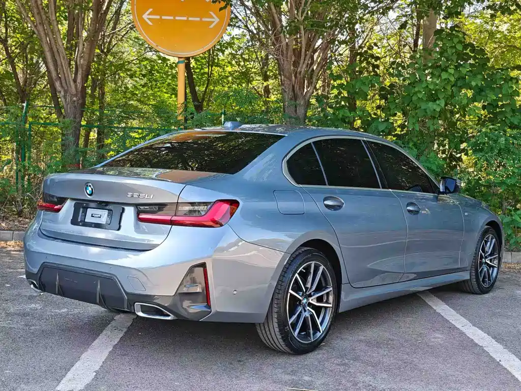 BMW 3 Series — миниатюра 6