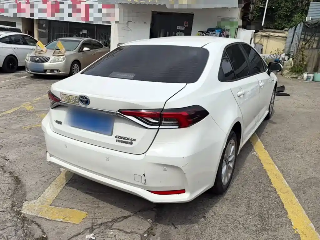 Toyota Corolla — миниатюра 7