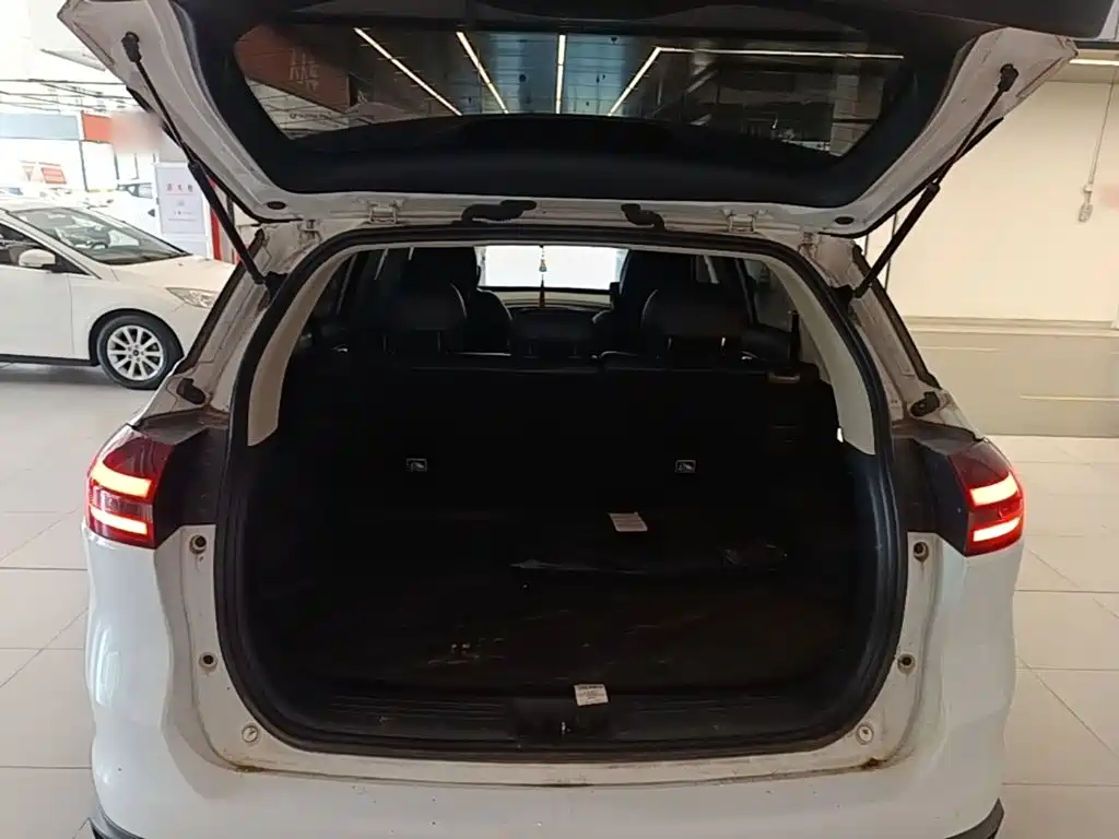 Geely Boyue — миниатюра 19