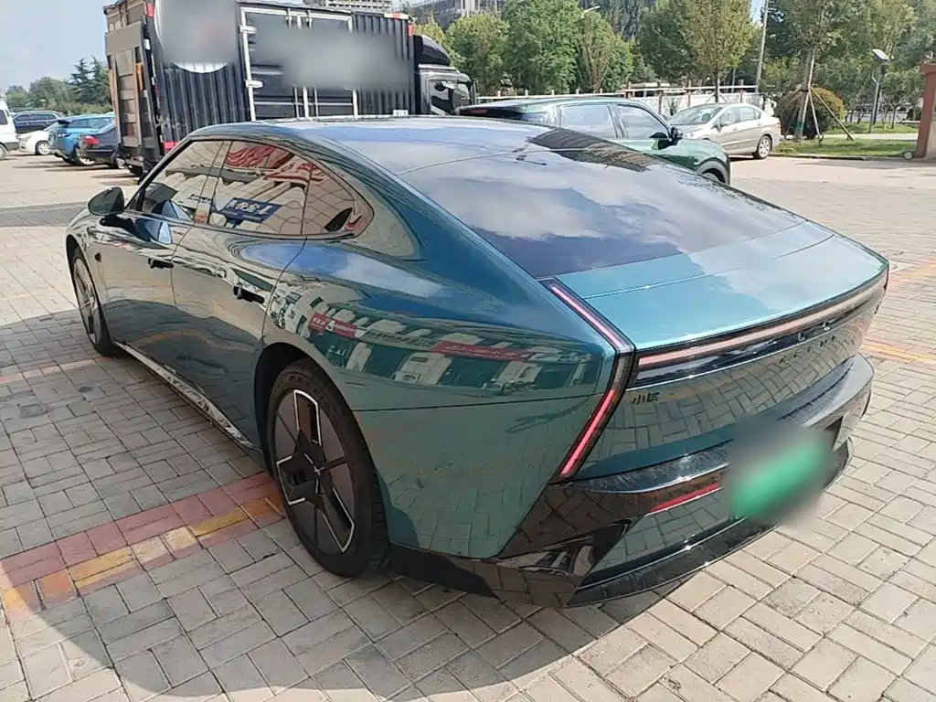 XPeng P7 — миниатюра 23