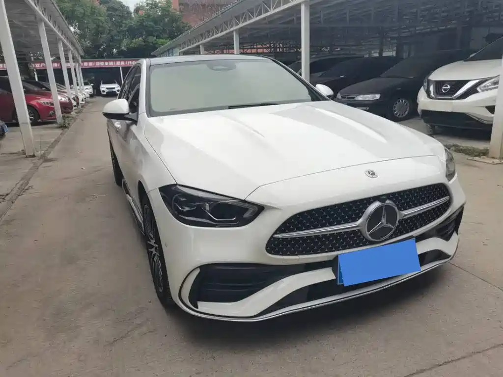 Mercedes-Benz C-Class — миниатюра 3