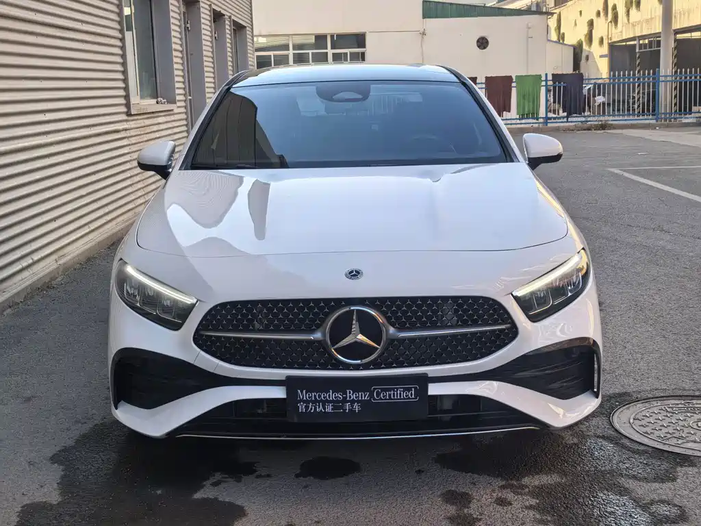 Mercedes-Benz A-Class — миниатюра 2