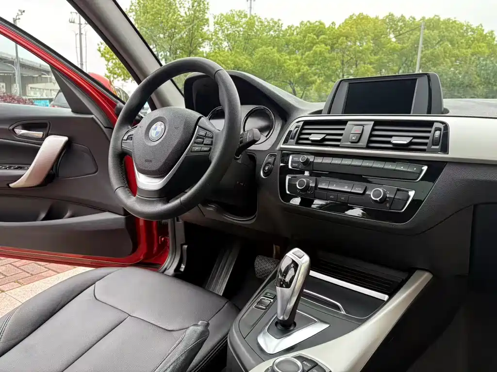 BMW 1 Series (Import) — миниатюра 8