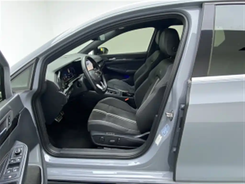 Volkswagen Golf — миниатюра 5