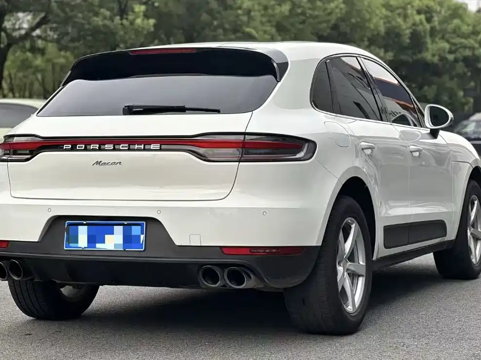 Porsche Macan — миниатюра 11