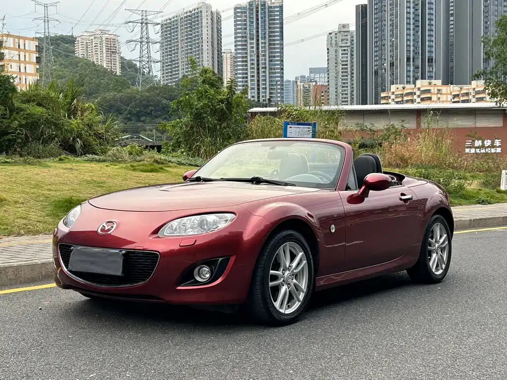 Mazda MX-5 2013