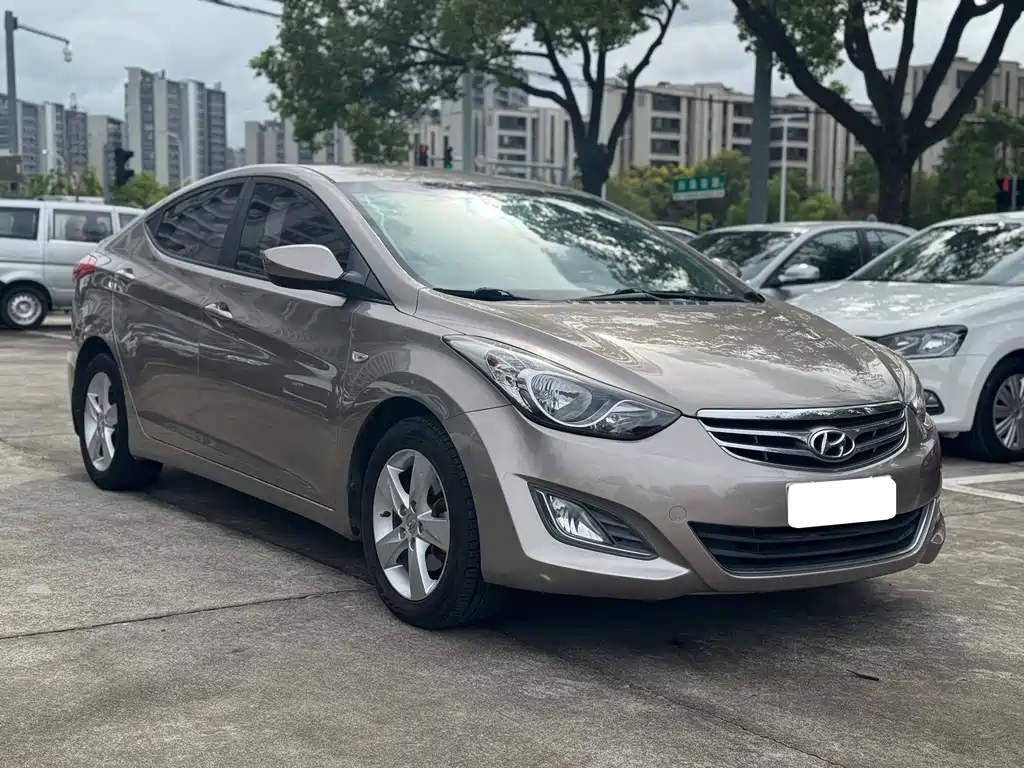 Hyundai Elantra Langdong — миниатюра 3