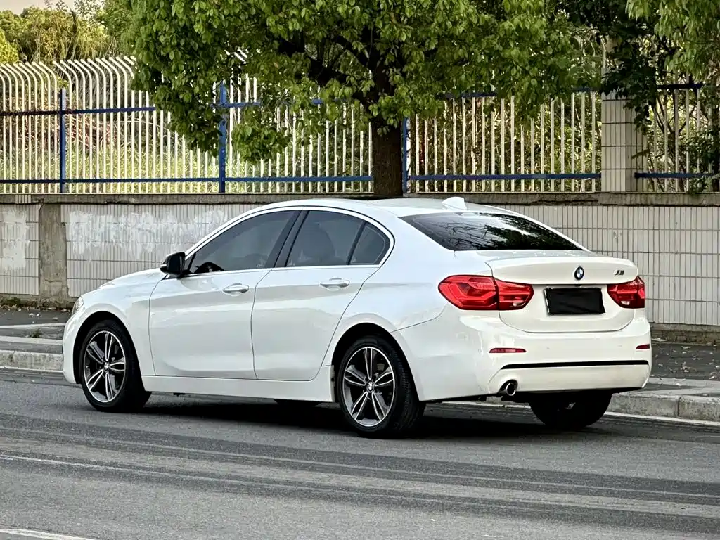 BMW 1 Series — миниатюра 6