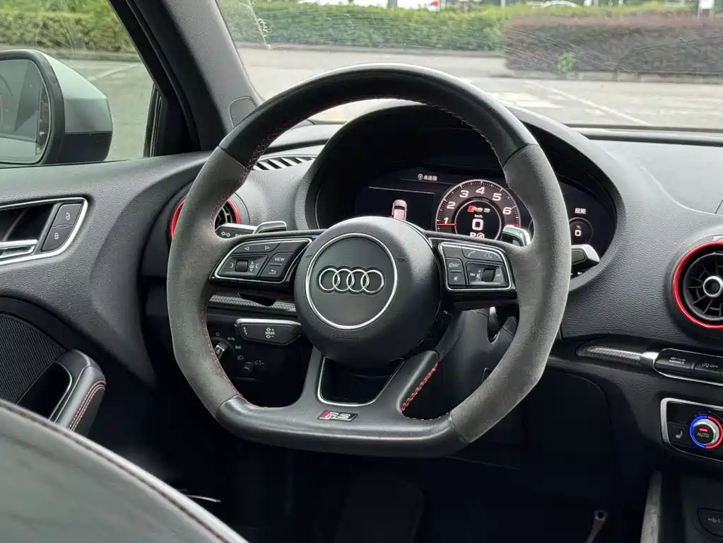 Audi RS 3 — миниатюра 18