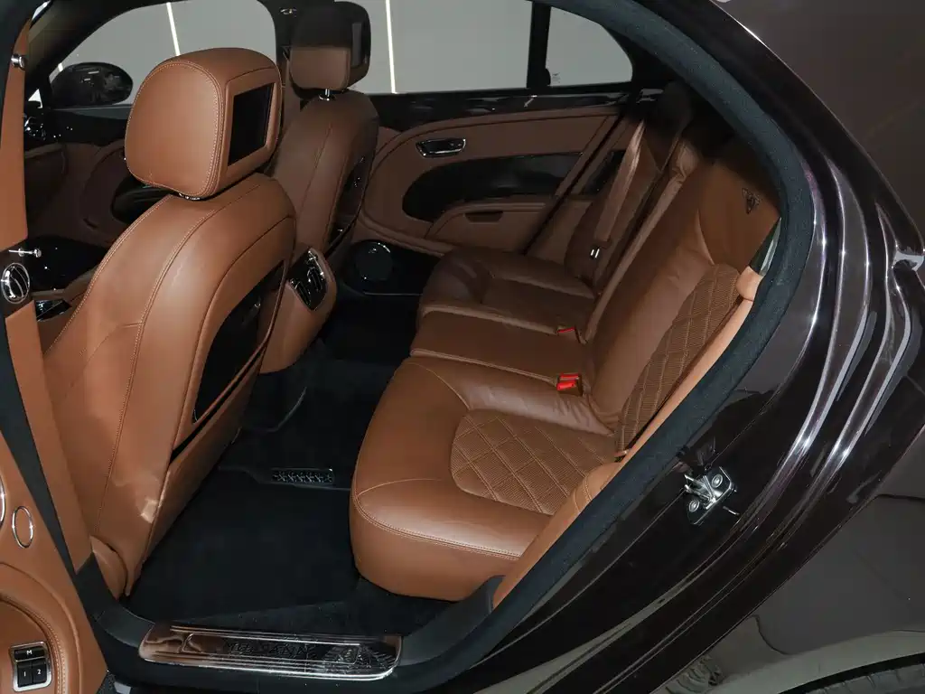 Bentley Mulsanne — миниатюра 10