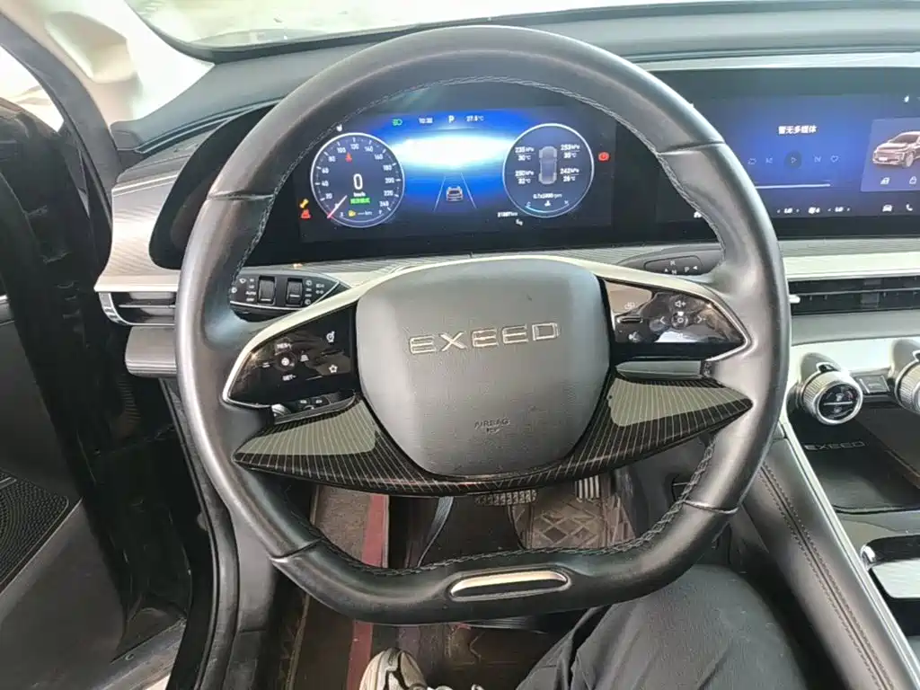 Exeed Lingyun — миниатюра 7